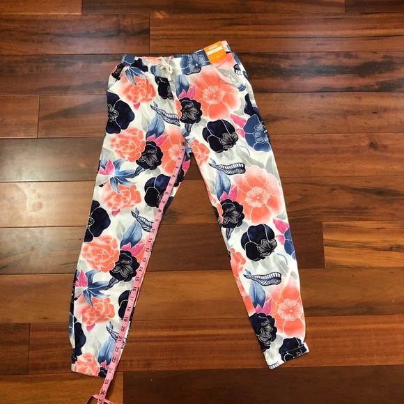 Gymboree top and jogger. - Picture 5 of 15